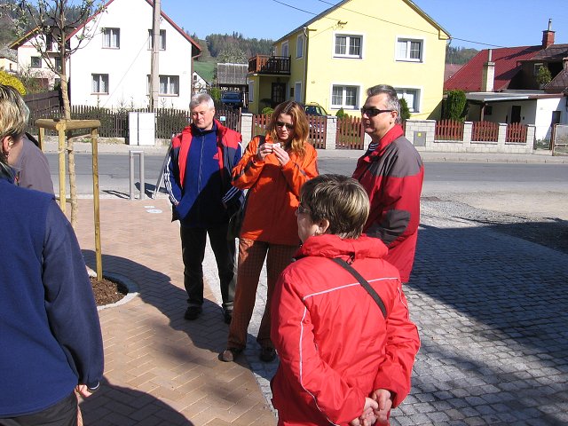 img00104.jpg
