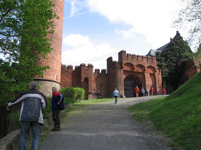 img00185.jpg